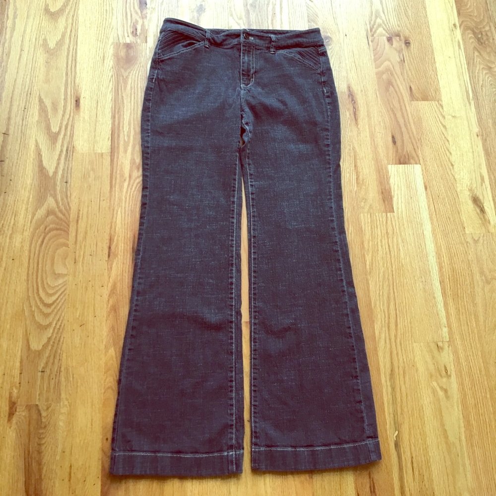 ✨WHBM Trouser Leg Jeans